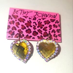 New* Betsy Johnson Heart Earrings